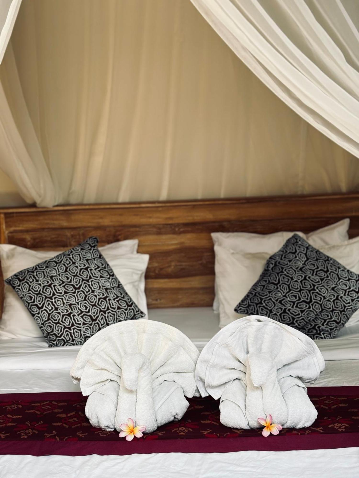 Bed & Breakfast Ayis House *